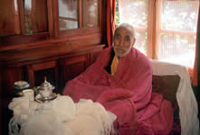 Khunu Lama Tenzin Gyaltsen Rinpoche